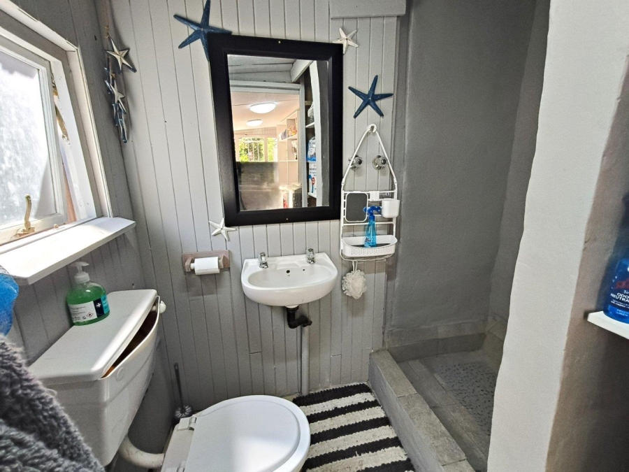 3 Bedroom Property for Sale in Wavecrest Eastern Cape